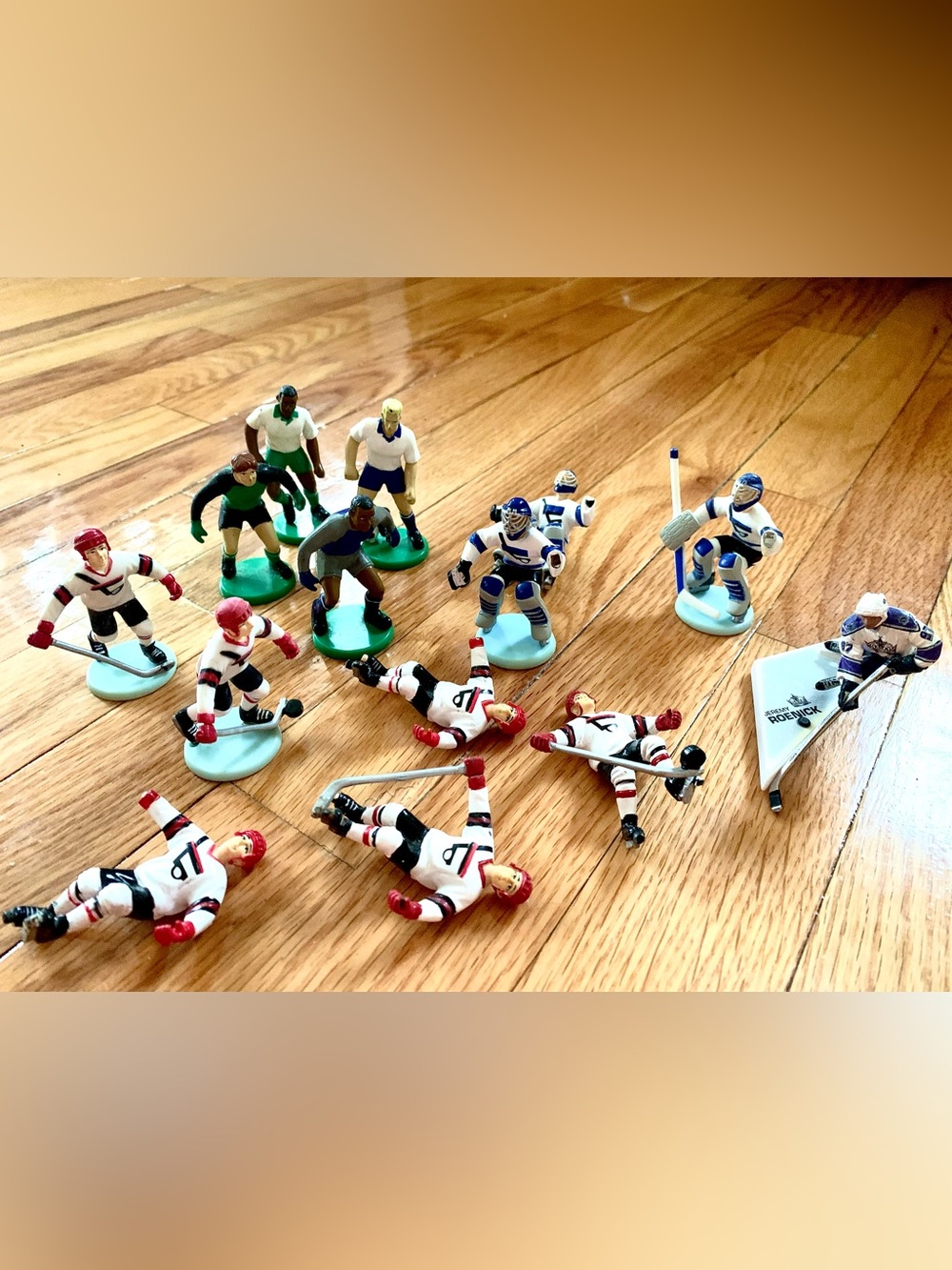Jeremy Roenick / NHL Hockey & Soccer Mini Figurine Lot